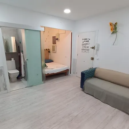 Apartament Gomecin's - C/ D'osca 4 *